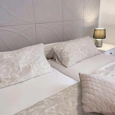 Haus Am Trogir, Mala Mora Appartamento