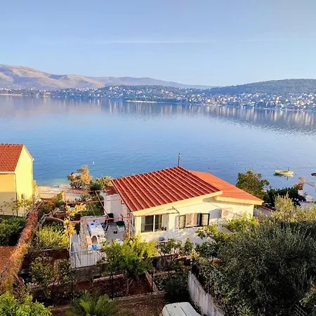 Daire Haus Am Trogir, Mala Mora