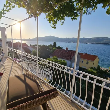 Daire Haus Am Trogir, Mala Mora *