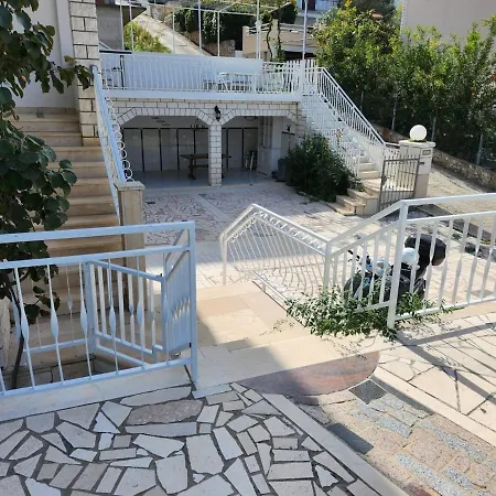 Haus Am Trogir, Mala Mora Daire *